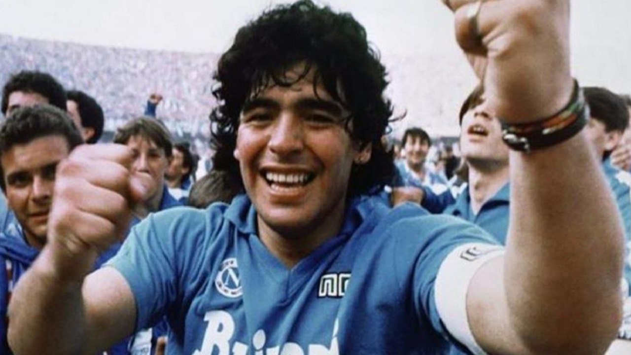 Maradona ha muerto, viva Maradona!