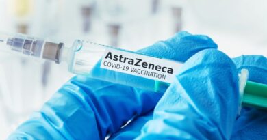Por qué es una temeridad retrasar las vacunaciones de AstraZeneca