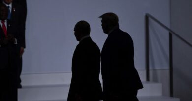 Cómo Donald Trump y Vladimir Putin se desvían del concepto de verdad