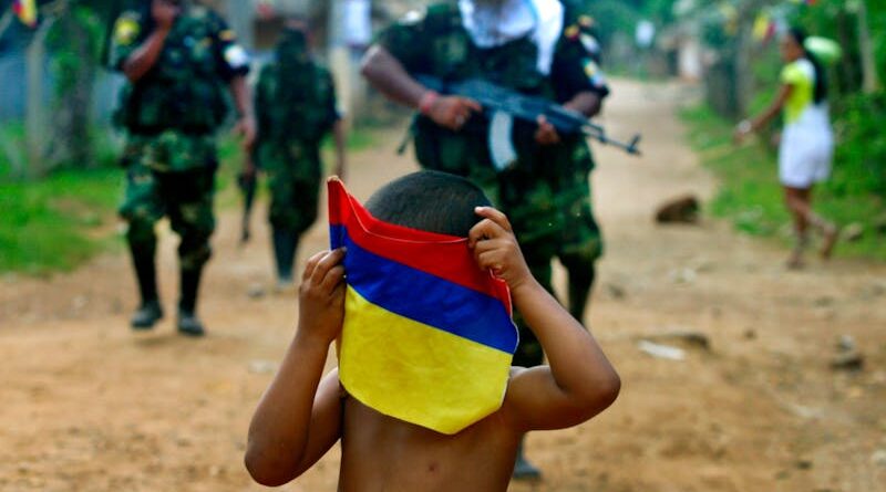 Movimientos revolucionarios colombianos: ¿hubo radicalización violenta o captación forzosa?